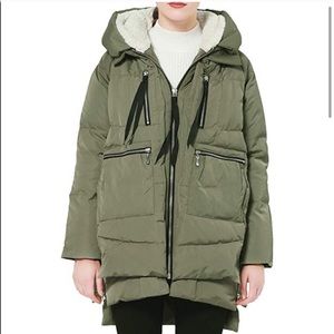 OROLAY green puffer coat